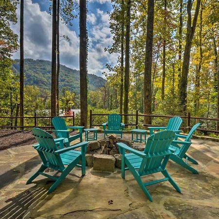 Clayton Retreat With Spacious Deck And Mtn Views!别墅 外观 照片