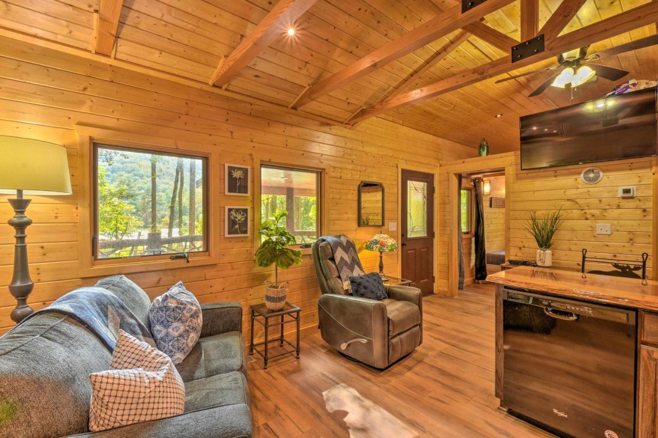 Clayton Retreat With Spacious Deck And Mtn Views!别墅 外观 照片