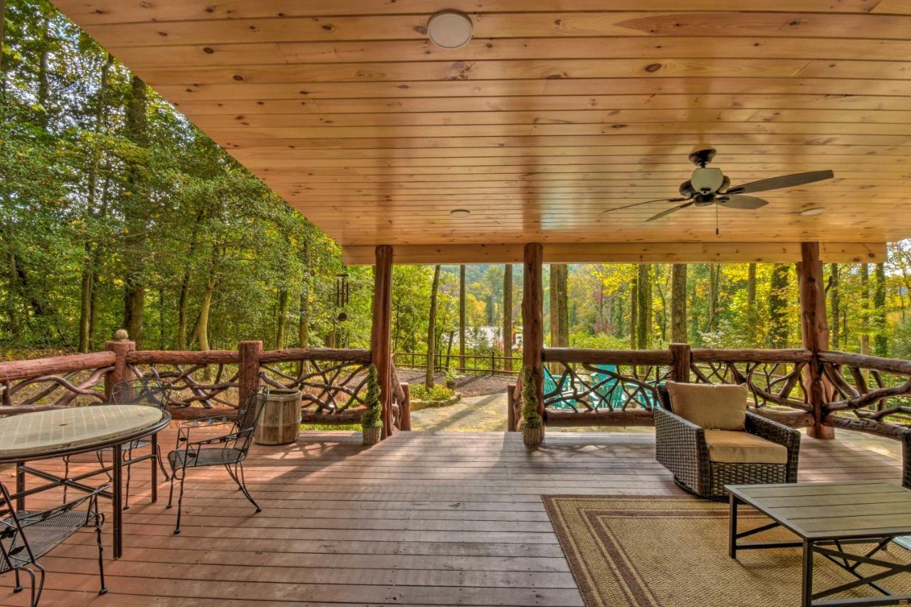 Clayton Retreat With Spacious Deck And Mtn Views!别墅 外观 照片